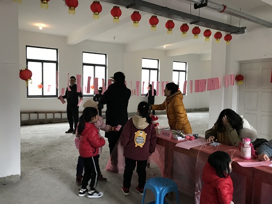 两个灯笼猜成语_看图猜成语500个图片(2)